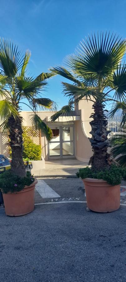 Chambre D Hote Avec Clim Terrasse Et Petit Dejeuner Hauteurs De Nice Exterior photo